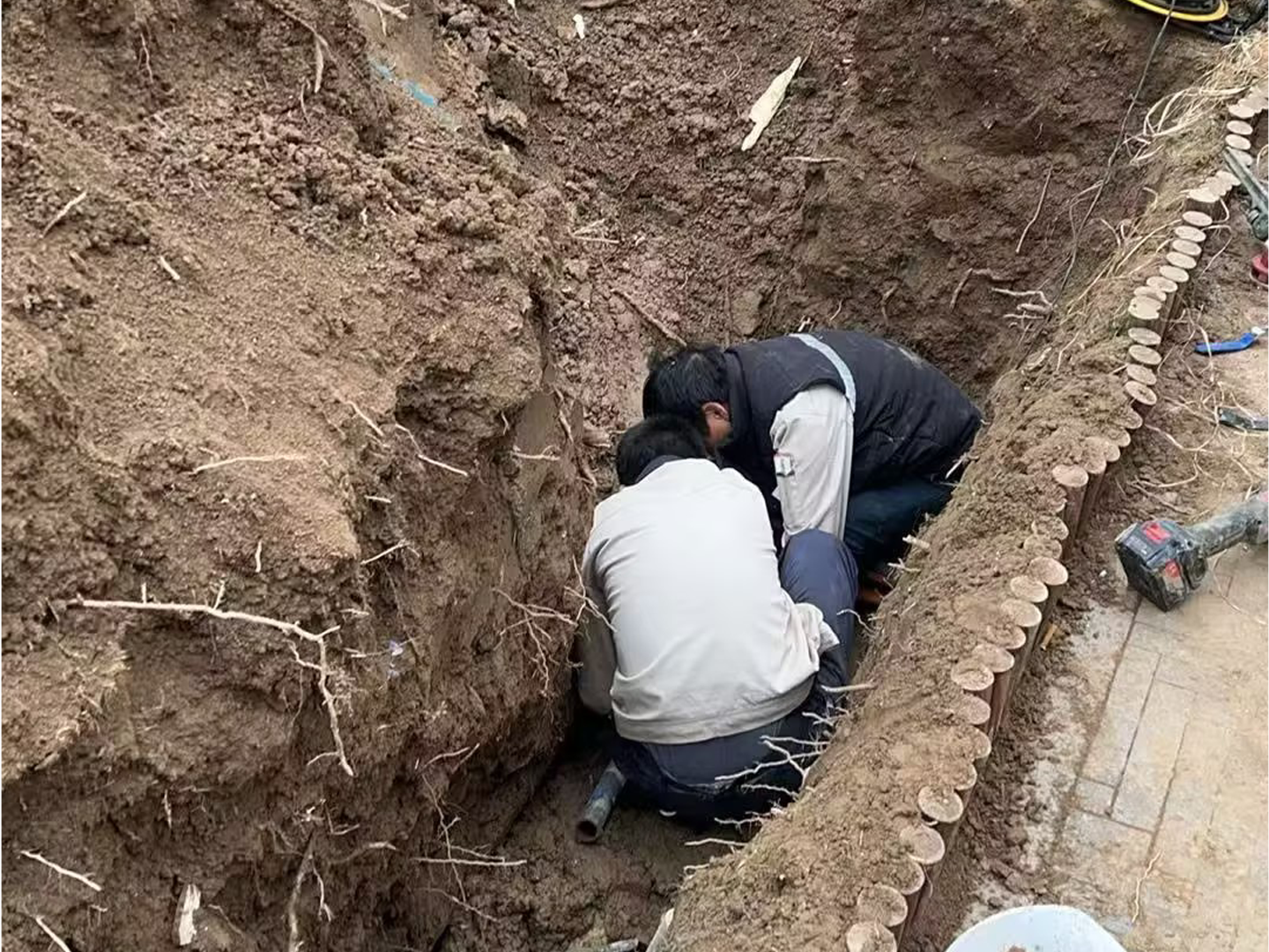 金房能源 金房能源