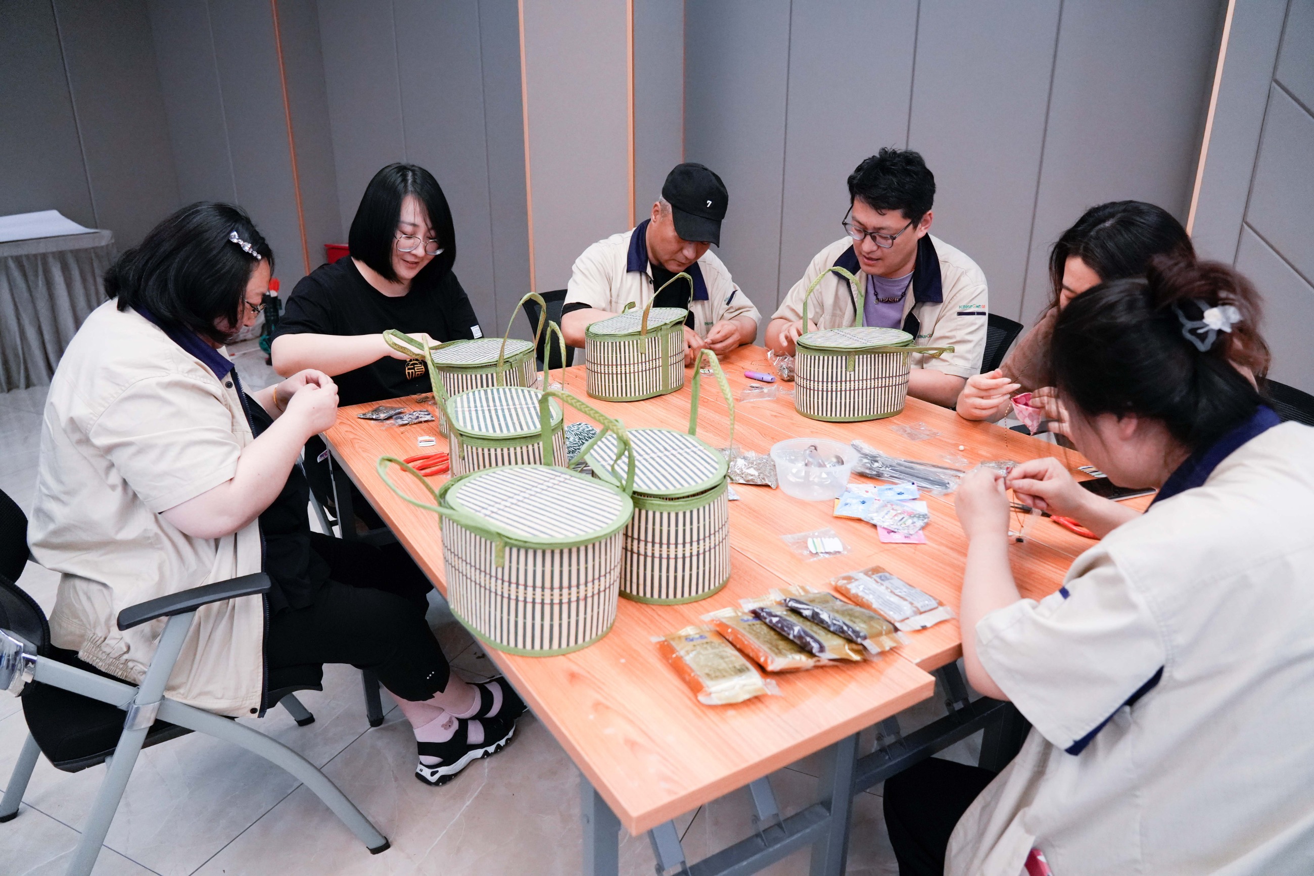 金房能源 金房能源