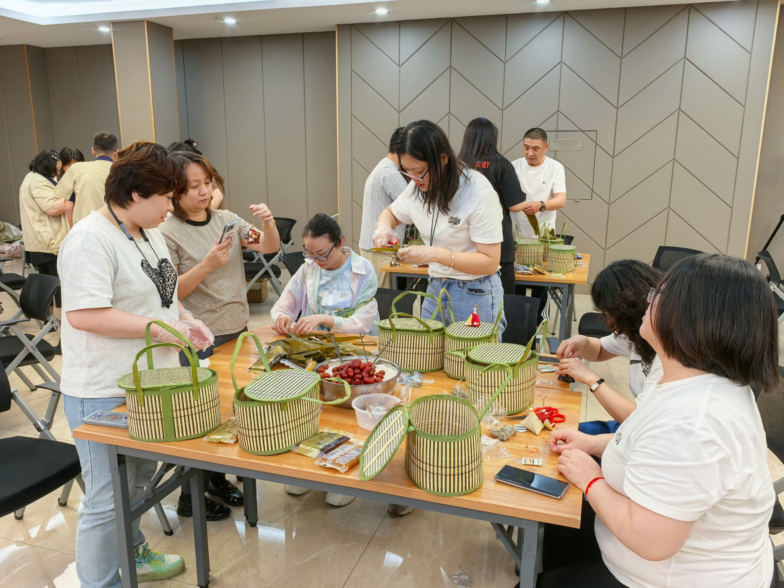 金房能源 金房能源