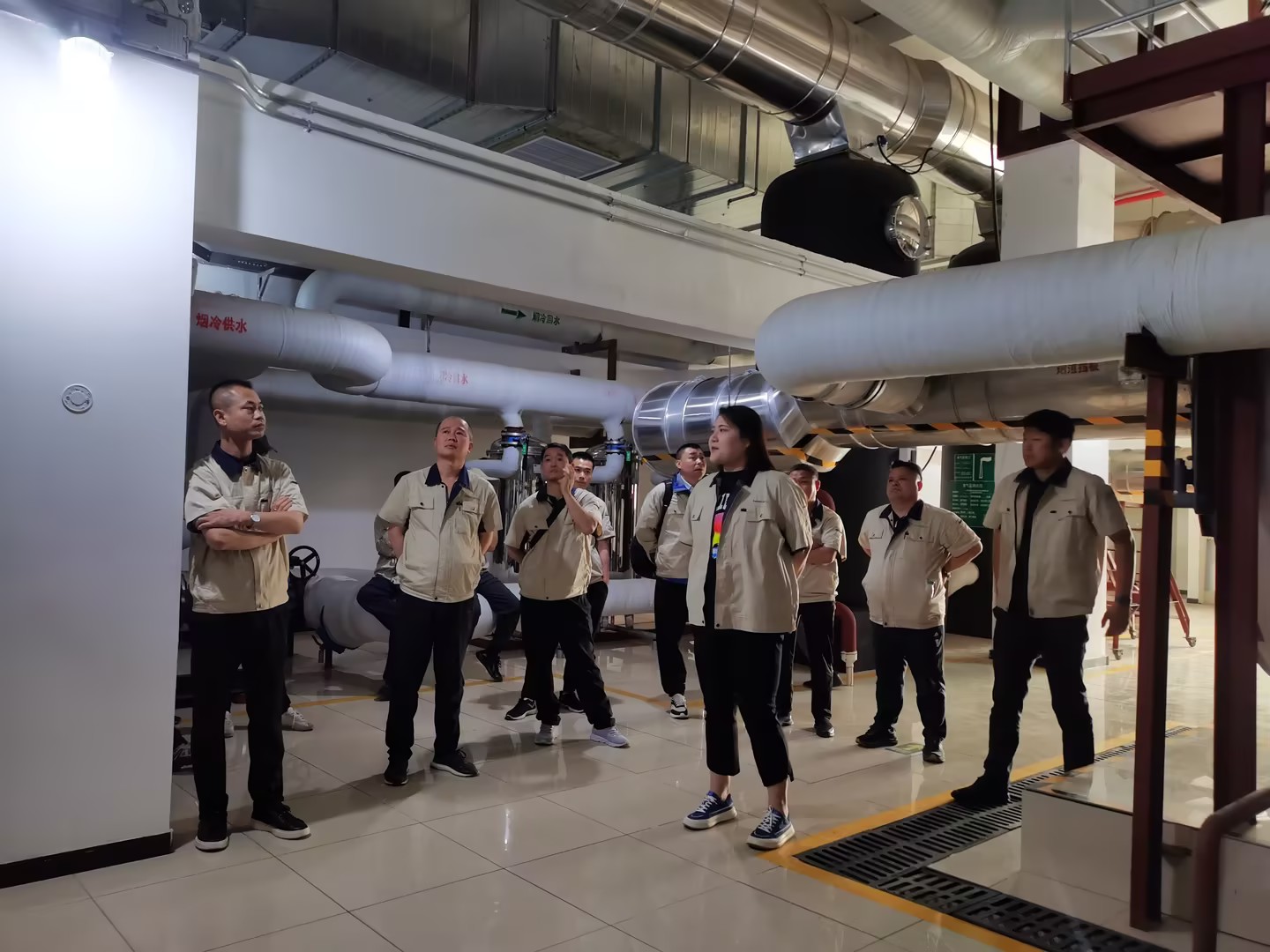 金房能源 金房能源